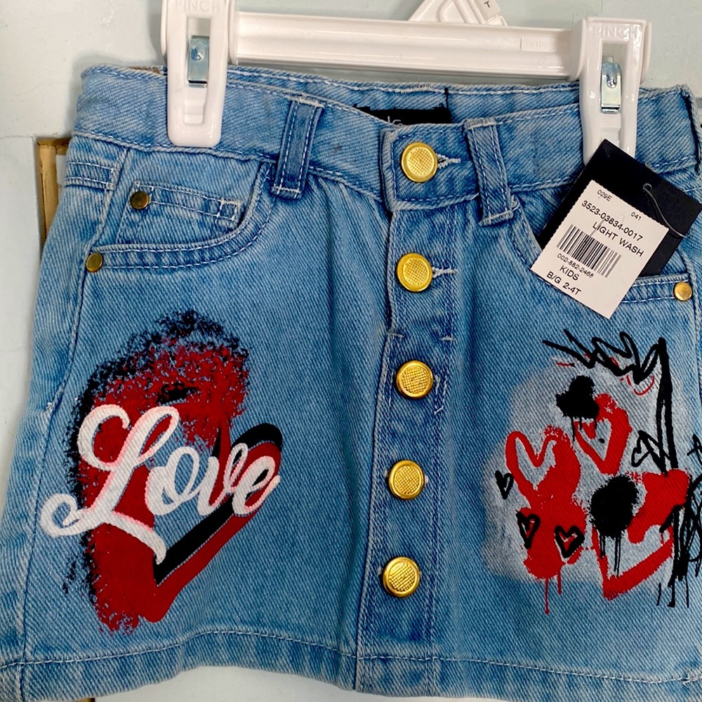 Brand New ❤️‍🔥 Denim Skirt❣️ Just in time for Valentines Day